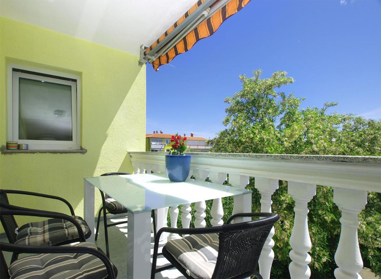 Apartments Milica 56 Пула Екстериор снимка