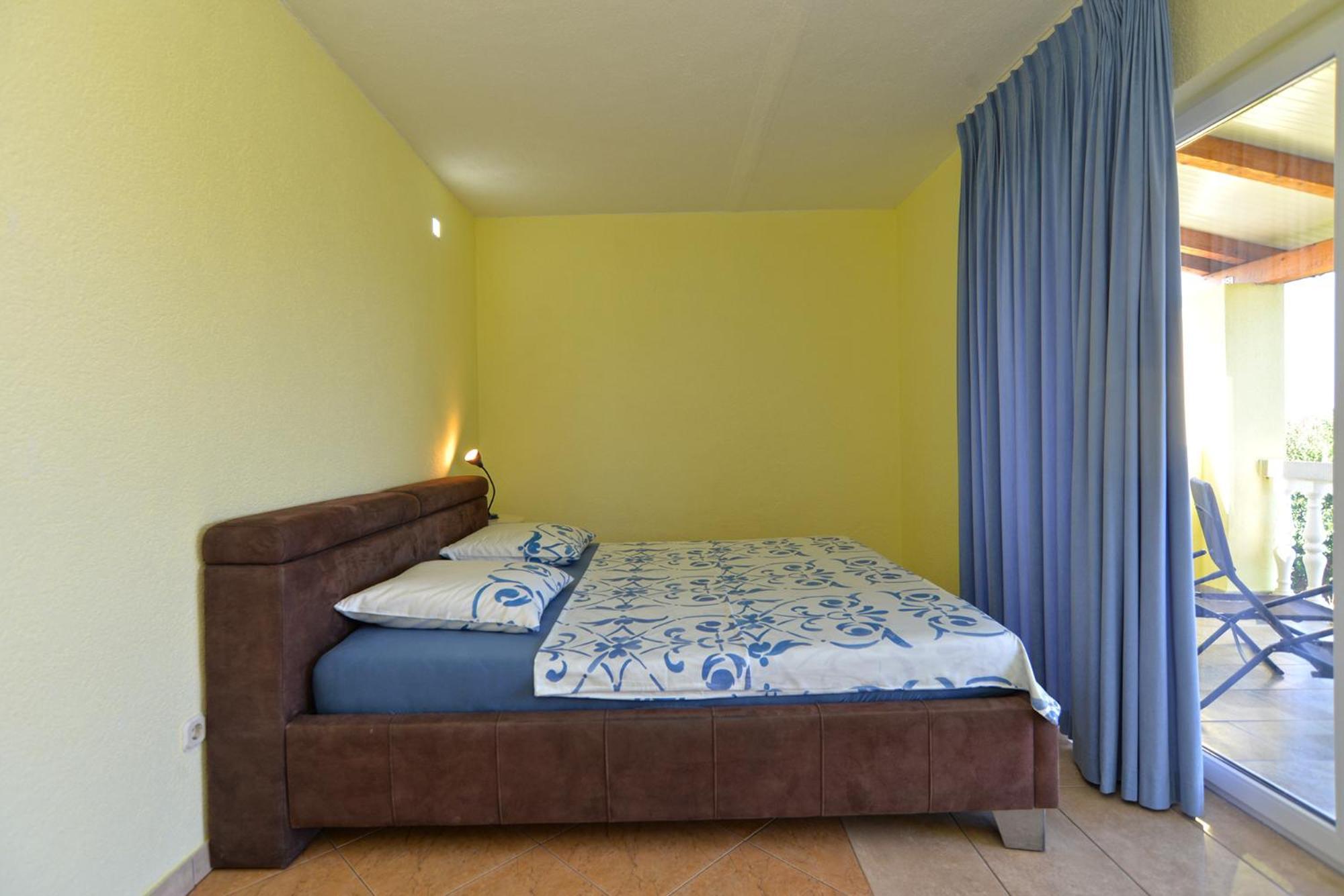 Apartments Milica 56 Пула Екстериор снимка