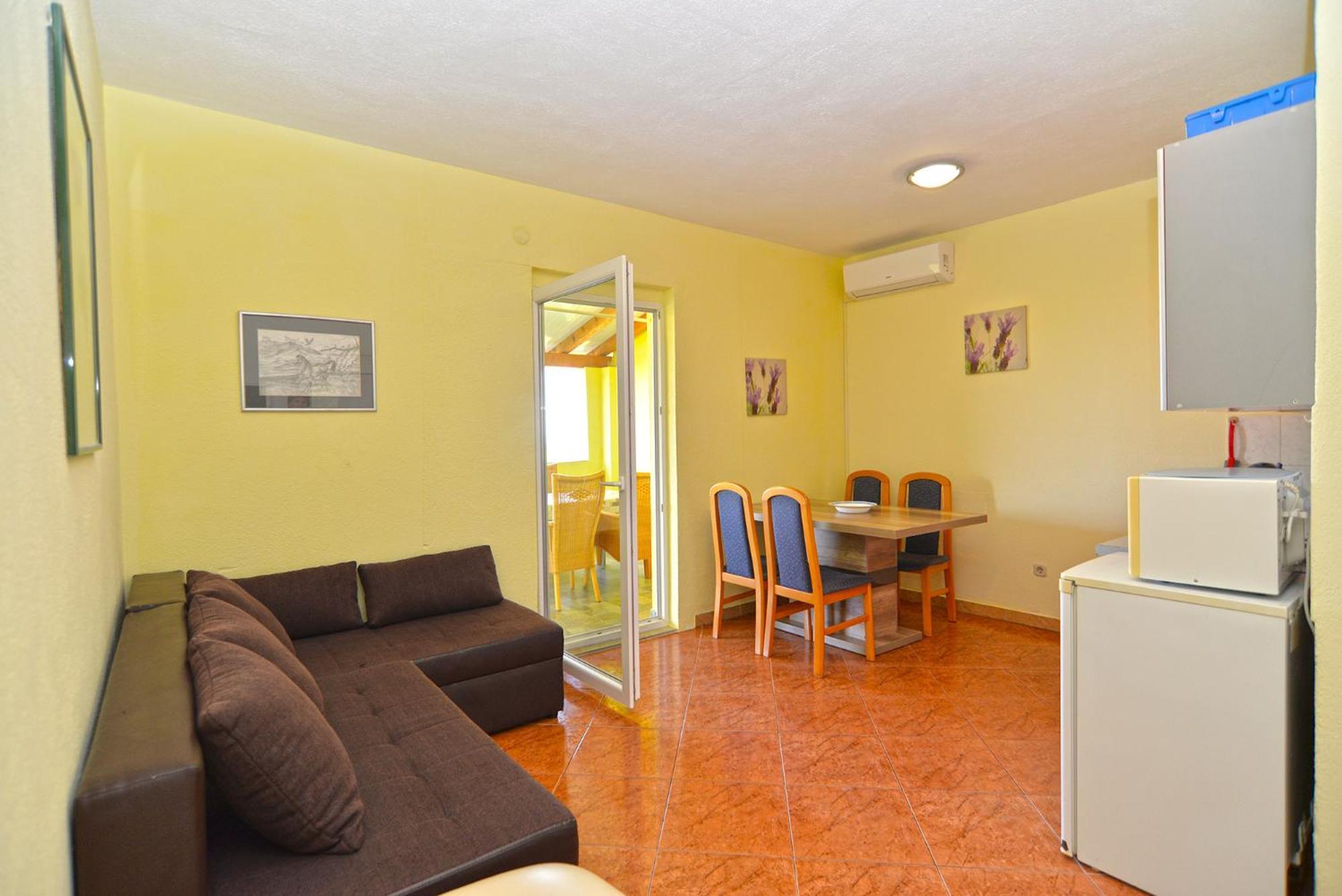 Apartments Milica 56 Пула Екстериор снимка