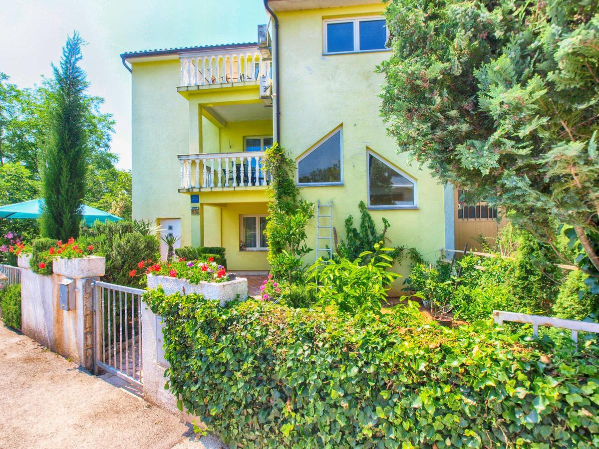 Apartments Milica 56 Пула Екстериор снимка