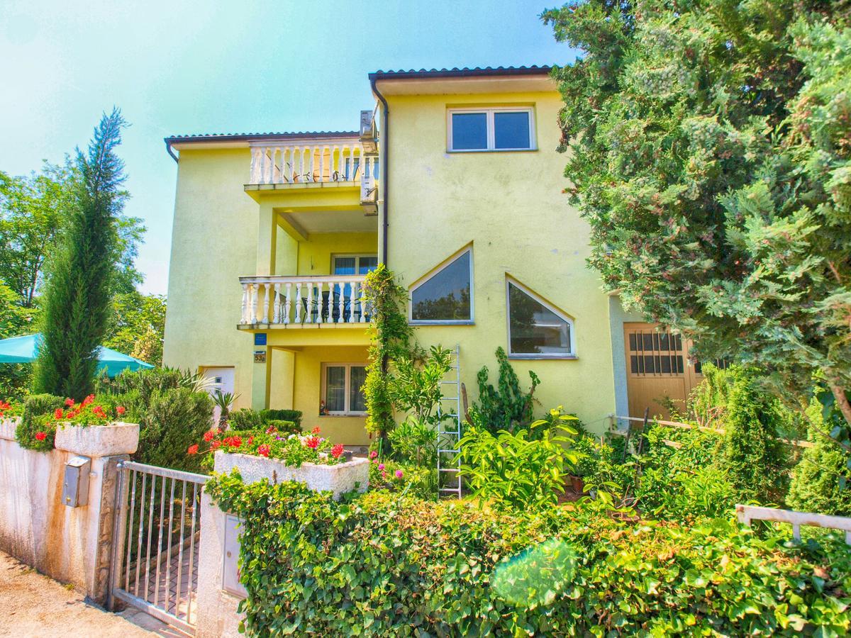 Apartments Milica 56 Пула Екстериор снимка