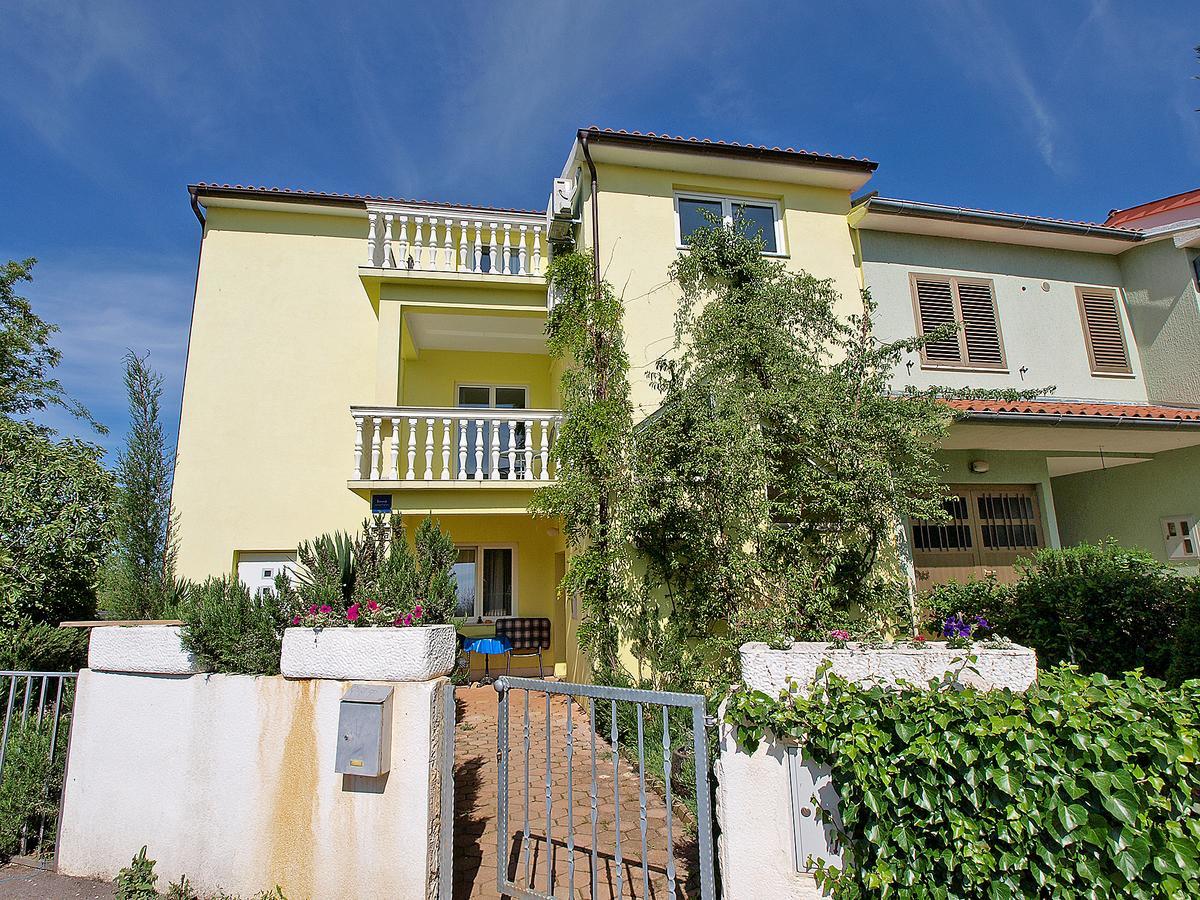 Apartments Milica 56 Пула Екстериор снимка