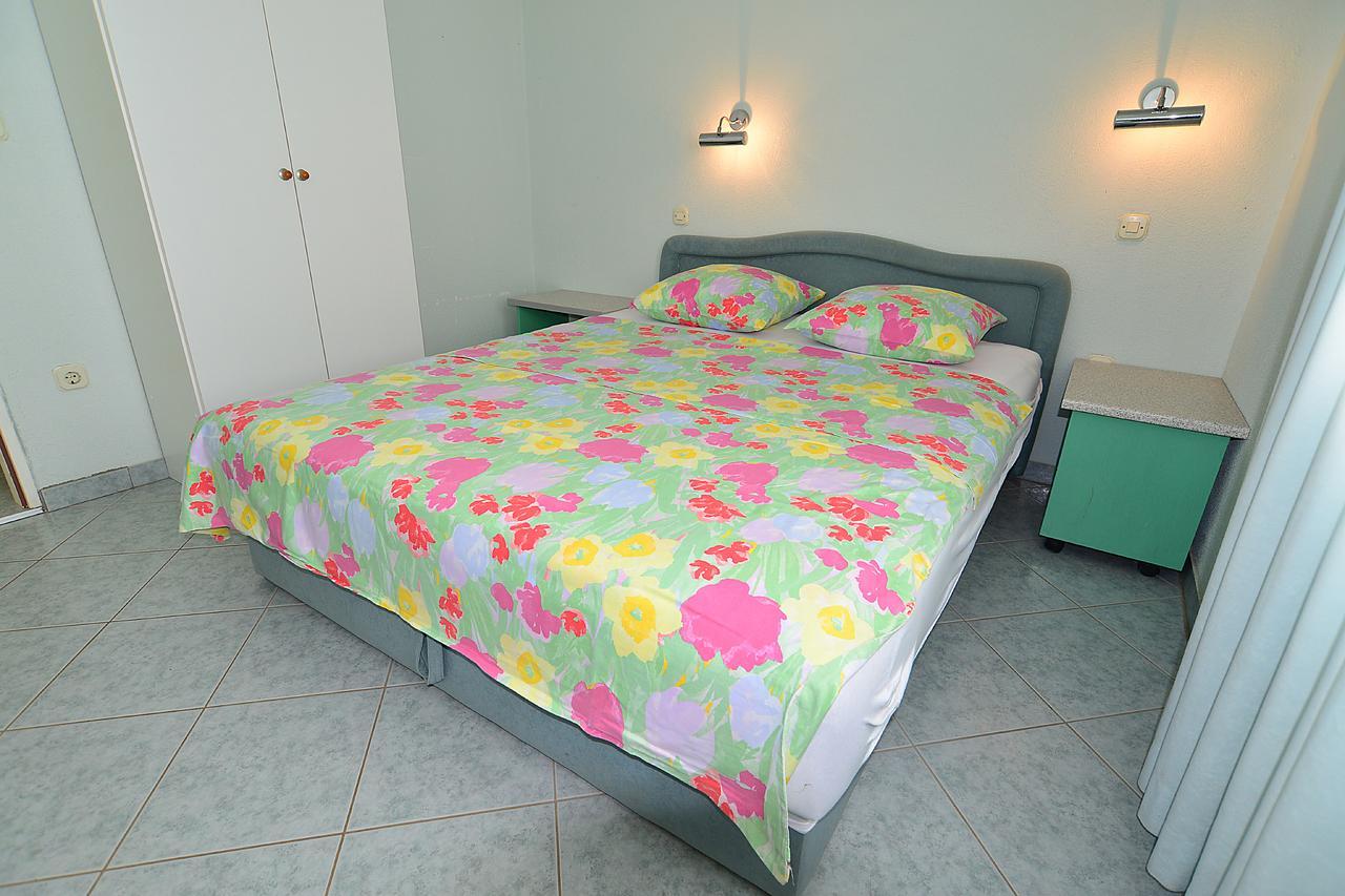 Apartments Milica 56 Пула Екстериор снимка