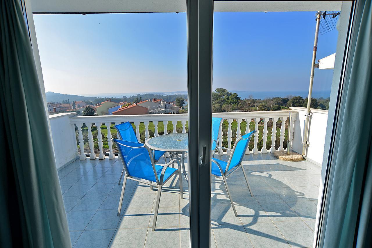 Apartments Milica 56 Пула Екстериор снимка
