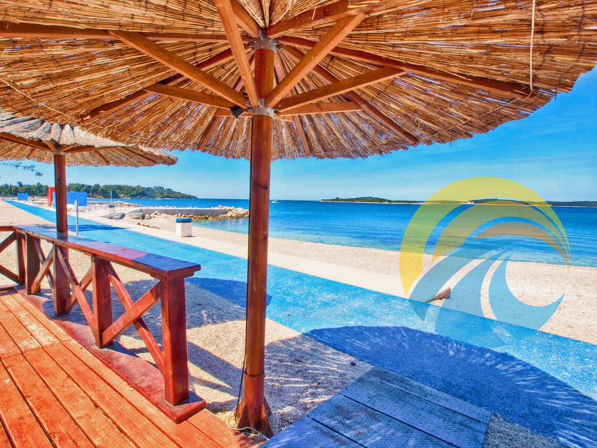 Apartments Milica 56 Пула Екстериор снимка