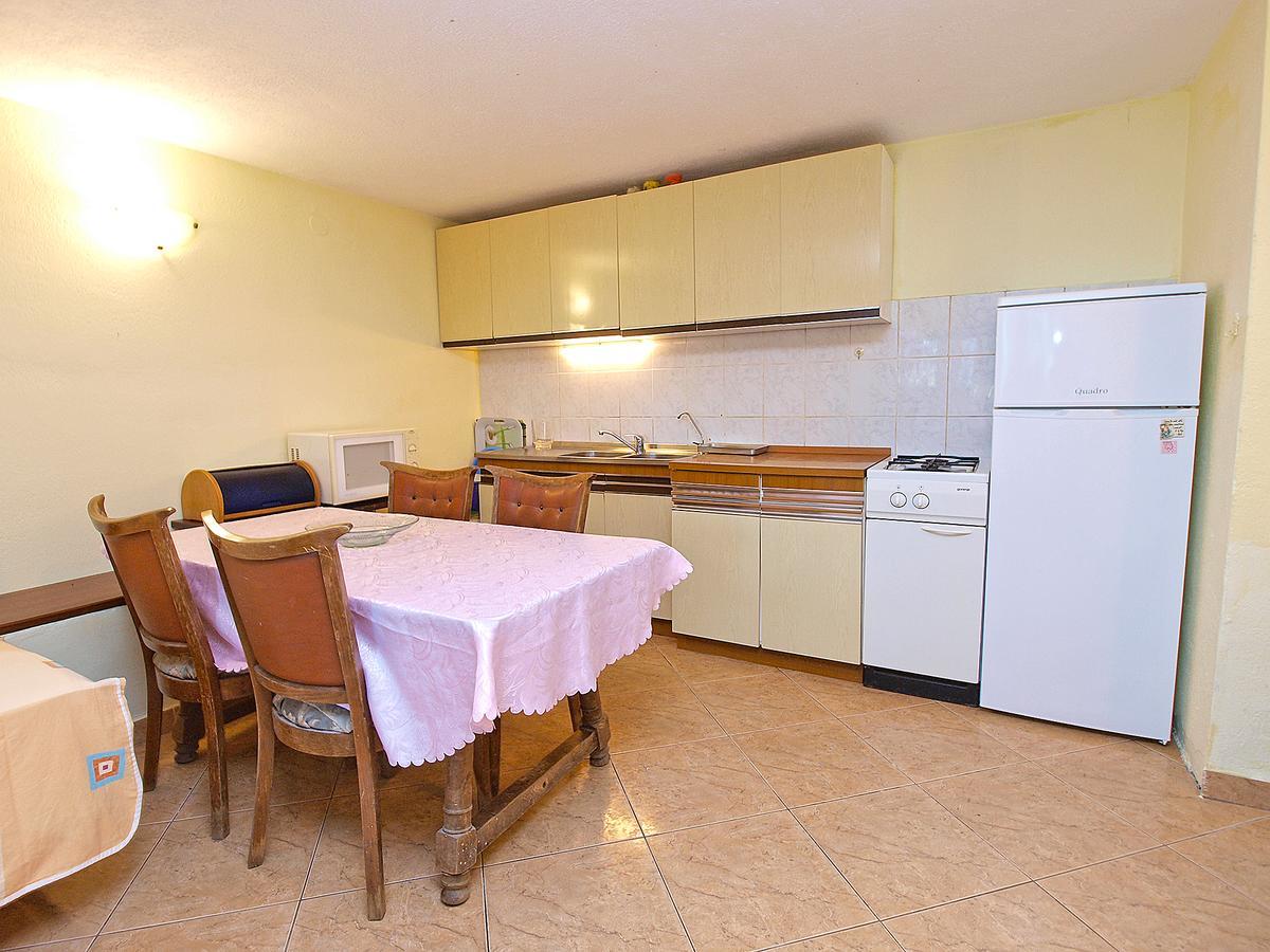 Apartments Milica 56 Пула Екстериор снимка